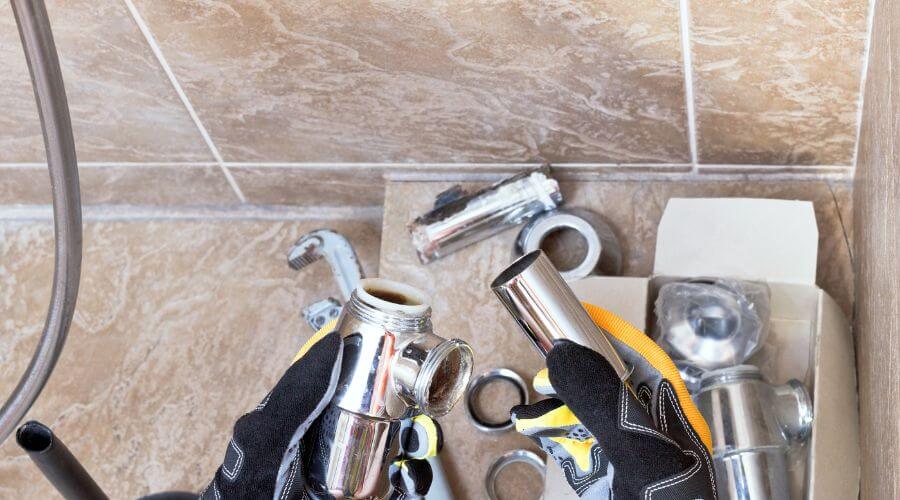 Professional gutter cleaning in Troutville, PA